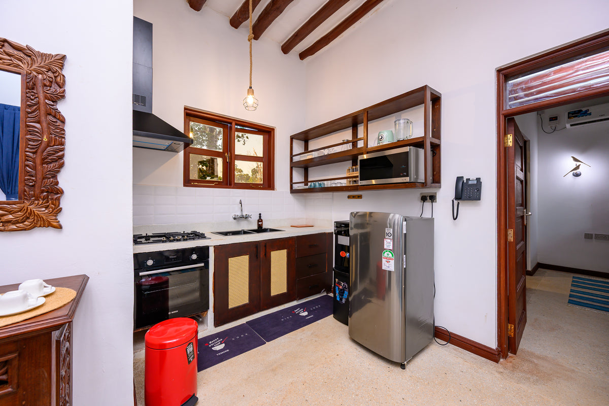 Full self-catering kitchen in the Family Cottage at Kasa Pomboo
